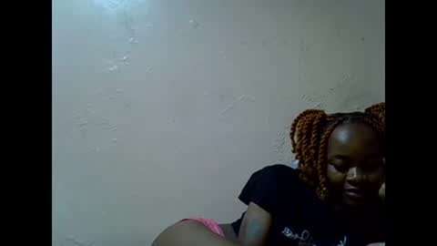 Snapshot of just_nuru chatting on February 21, 10:07 am just_nuru online show from February 21, 10:07 am