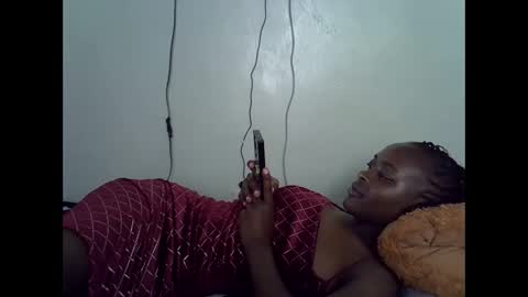 Snapshot of just_nuru chatting on September 15, 10:15 am just_nuru online show from September 15, 10:15 am