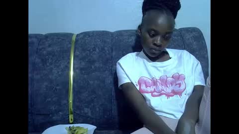 Snapshot of just_nuru chatting on October 21, 6:52 pm just_nuru online show from October 21, 6:52 pm