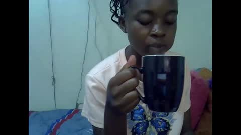 Snapshot of just_nuru chatting on December 2, 10:09 am just_nuru online show from December 2, 10:09 am