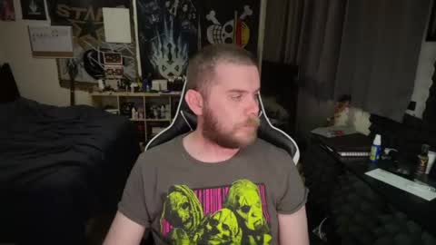 Snapshot of just_ryan88 chatting on May 11, 6:41 am Ryan online show from May 11, 6:41 am