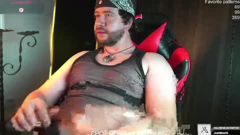 Snapshot of just_your_dreamboy chatting on May 12, 11:35 pm Maxi online show from May 12, 11:35 pm