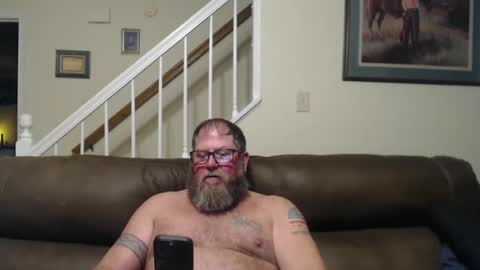 Snapshot of justaguyandnaked chatting on September 30, 10:26 pm justaguyandnaked online show from September 30, 10:26 pm