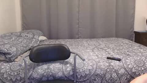 justasexyguyforu online show from May 1, 9:36 am