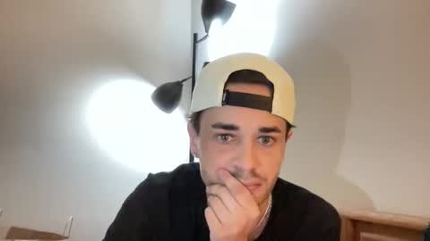 J online show from April 1, 4:57 am