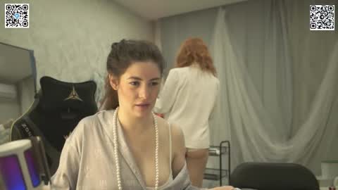 Alexa online show from November 22, 12:37 pm