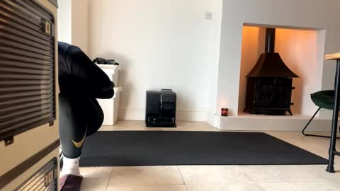 Billie  B  William online show from January 9, 11:46 am