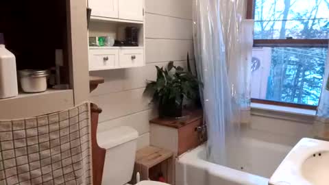 justforthefunofit918229 online show from March 25, 11:16 am