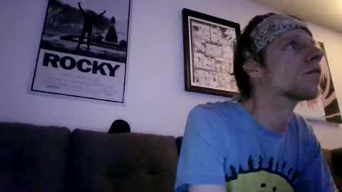 Snapshot of justhavingfun111 chatting on December 7, 2:42 am justhavingfun111 online show from December 7, 2:42 am