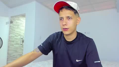 justin_biker online show from September 30, 2:44 pm