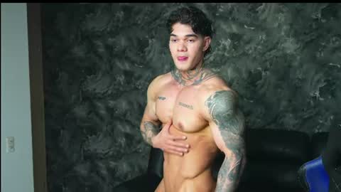 justin clark1 online show from June 21, 3:20 am