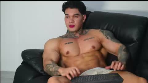 justin clark1 online show from July 11, 4:26 am