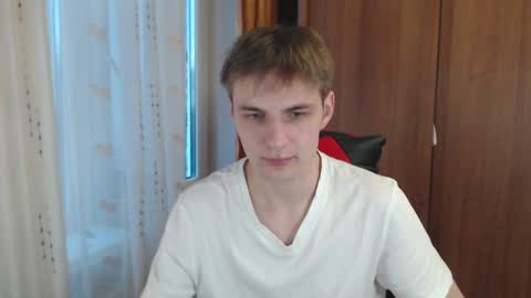 Justin online show from December 31, 11:42 am