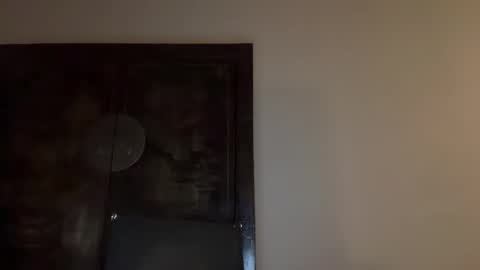 Snapshot of justin_hornyyyy chatting on December 17, 2:12 pm justin_hornyyyy online show from December 17, 2:12 pm