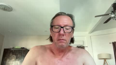 justin_hornyyyy online show from December 22, 3:47 am