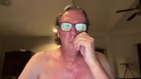 justin_hornyyyy online show from December 22, 4:48 pm