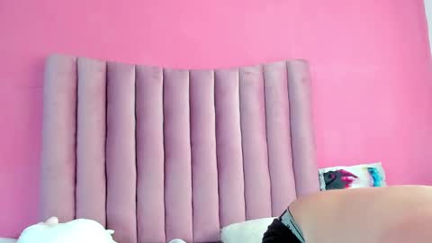 Snapshot of justin_jazmin chatting on February 5, 9:40 pm JUSTIN Y JAZMIN online show from February 5, 9:40 pm