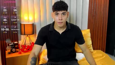 Justin online show from November 25, 7:36 pm