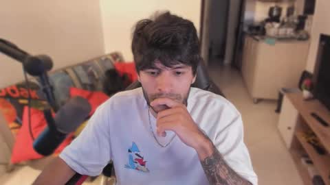 Diego online show from October 2, 10:39 pm