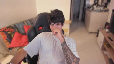 Diego online show from October 17, 10:01 pm