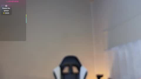 Justin  online show from November 13, 2:43 am