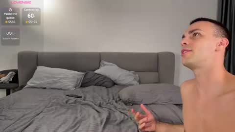 Snapshot of justinandjhon chatting on July 23, 5:44 pm Justin and John online show from July 23, 5:44 pm
