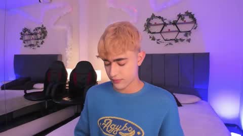 Justin online show from November 1, 11:23 am