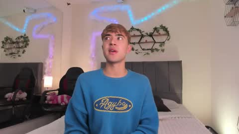 Justin online show from November 21, 11:20 am