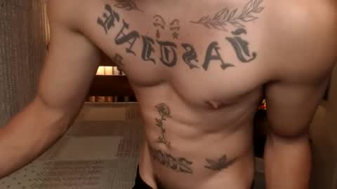 justine_hunk online show from July 13, 8:17 am