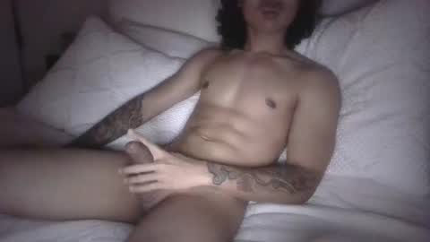 justinluvvv online show from March 25, 6:41 am