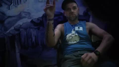 Snapshot of justinmoore1987 chatting on December 24, 11:49 am justinmoore1987 online show from December 24, 11:49 am