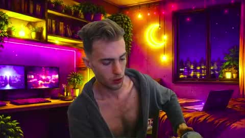 Snapshot of justinnordick chatting on June 18, 7:30 am Hologram Guy online show from June 18, 7:30 am