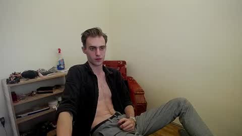 Snapshot of justinnordick chatting on July 24, 1:53 pm Hologram Guy online show from July 24, 1:53 pm
