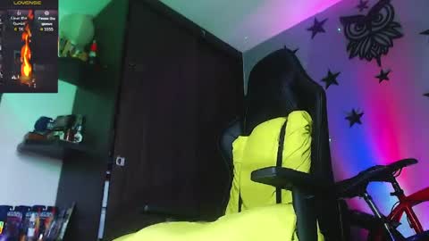 Justinsc online show from April 26, 10:40 pm