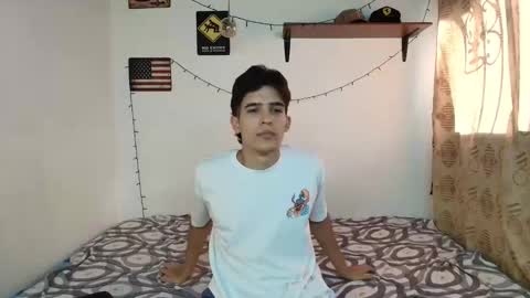 justinsinner1 online show from February 2, 9:23 pm