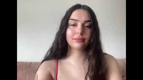 Jess online show from April 1, 7:33 pm