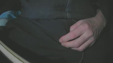 Snapshot of justme39057 chatting on January 5, 5:09 pm Justme39057 online show from January 5, 5:09 pm