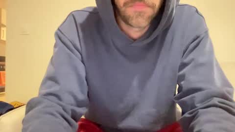 Snapshot of justmeandyou00 chatting on December 10, 12:38 pm justmeandyou00 online show from December 10, 12:38 pm