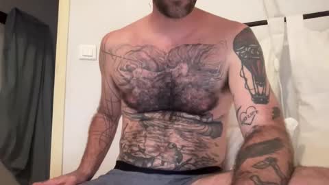 Snapshot of justmeandyou00 chatting on September 14, 4:39 pm justmeandyou00 online show from September 14, 4:39 pm