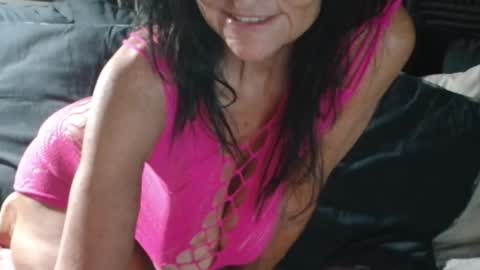 Snapshot of justmebev19591234 chatting on November 19, 11:32 am Bev aka Diamond online show from November 19, 11:32 am