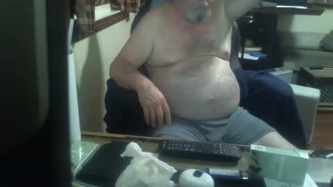 Snapshot of justmeohio chatting on May 26, 1:56 am justmeohio online show from May 26, 1:56 am