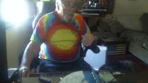 Snapshot of justmeohio chatting on May 28, 5:10 pm justmeohio online show from May 28, 5:10 pm