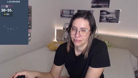 Julie online show from January 9, 5:13 am