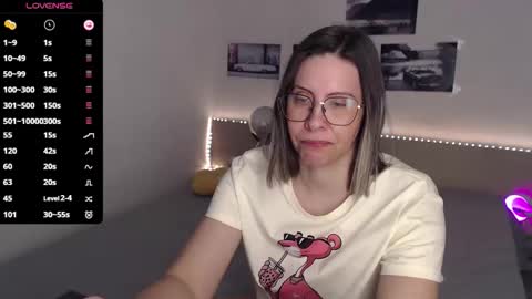 Julie online show from February 26, 4:55 am