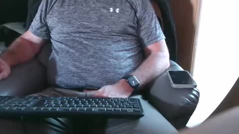 Snapshot of justpleased2behere chatting on November 4, 2:05 pm here to Have Fun online show from November 4, 2:05 pm