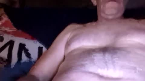 Snapshot of justsomeoldguy3 chatting on March 10, 9:03 am justsomeoldguy3 online show from March 10, 9:03 am