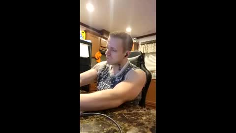 Snapshot of justus0624 chatting on March 29, 1:49 am justus0624 online show from March 29, 1:49 am