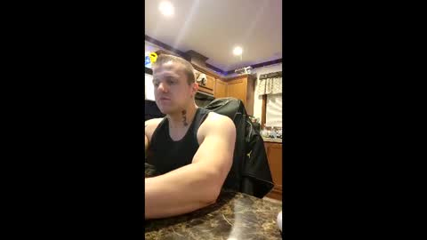 Snapshot of justus0624 chatting on April 22, 3:20 am justus0624 online show from April 22, 3:20 am