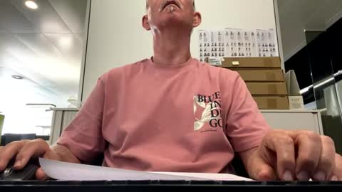 justwalter0064 online show from July 17, 7:37 am