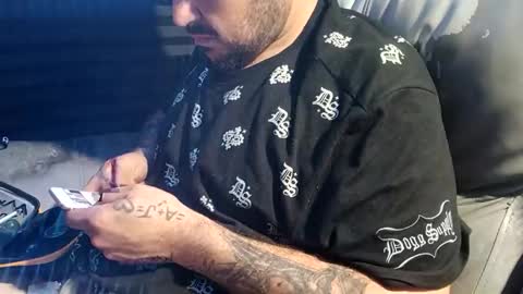 jvilla521 online show from October 27, 12:47 am